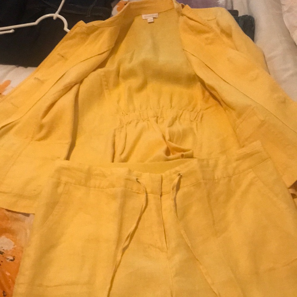 Charter Club linen suit